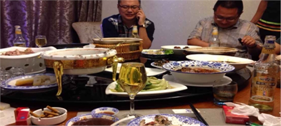 交流洽談 交流洽談