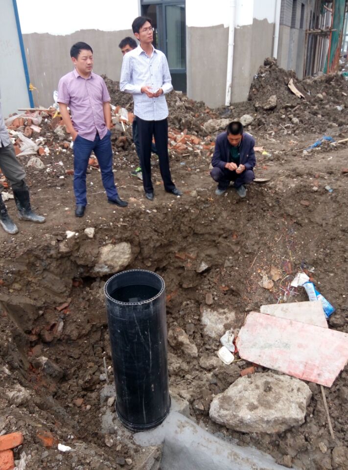 施工現(xiàn)場閉水試驗(yàn) 施工現(xiàn)場閉水試驗(yàn)