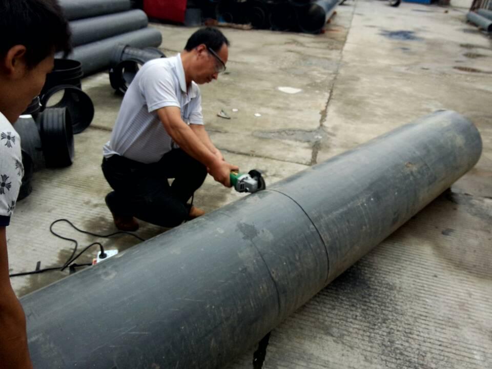 切割井筒管 切割井筒管