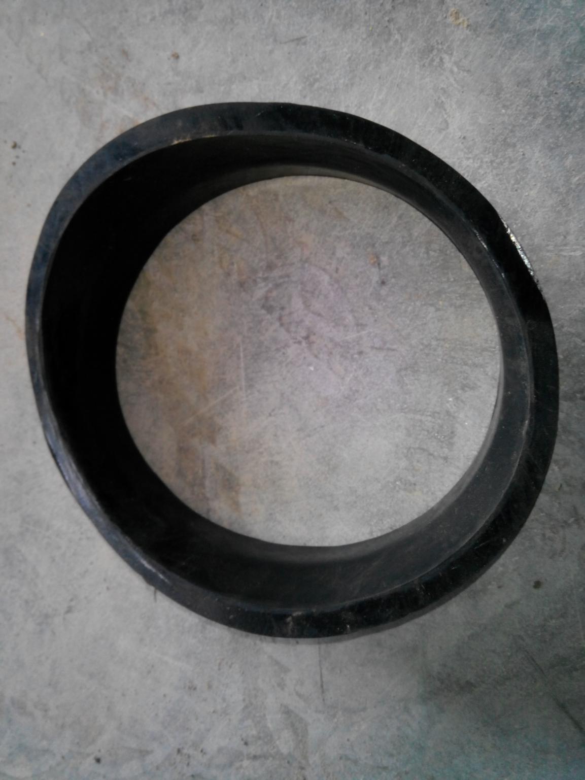 橡膠馬鞍 橡膠馬鞍