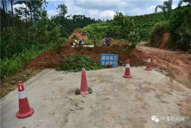 599307c027c4fef41b098044-big.jpg 599307c027c4fef41b098044-big.jpg