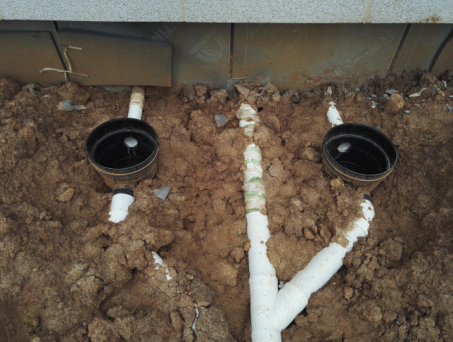 匯金天地出戶管與塑料井連接 匯金天地出戶管與塑料井連接